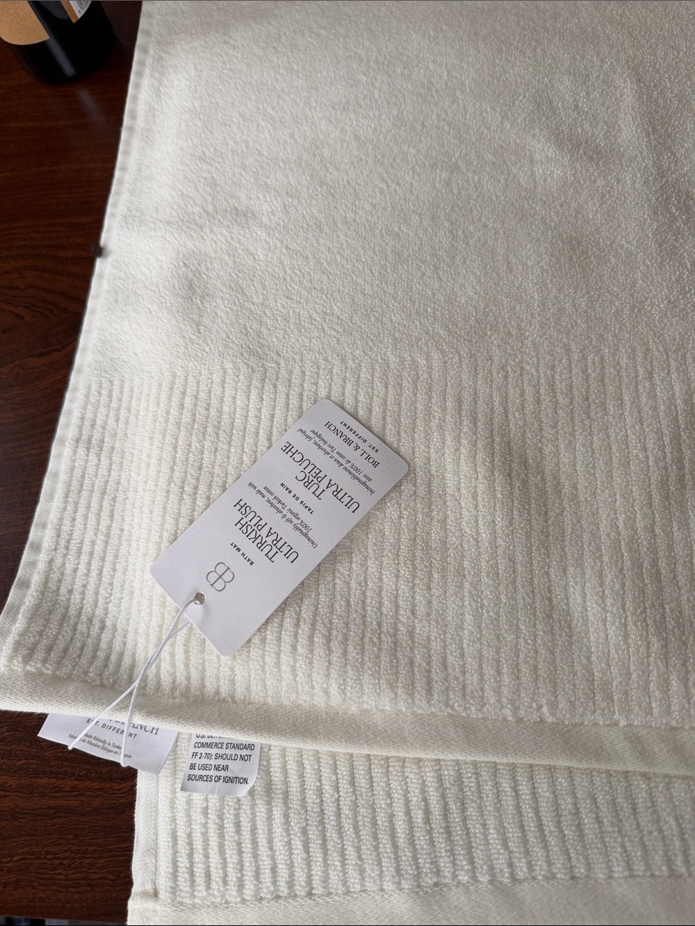 Boll & Branch Turkish Ultra Plush Bath Mat cream 22” c 45”